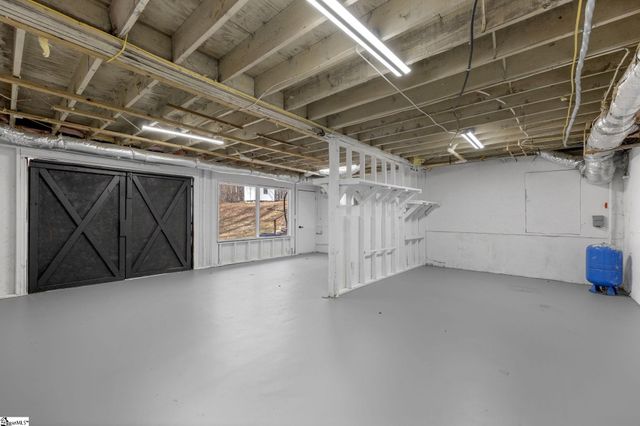 242 Hawk Lane, Fountain Inn, SC 29644