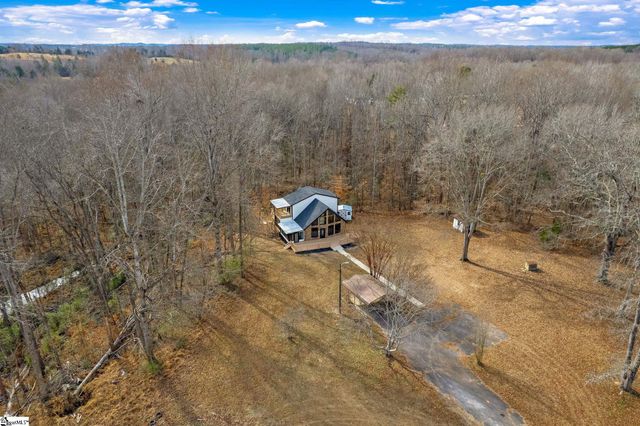 242 Hawk Lane, Fountain Inn, SC 29644