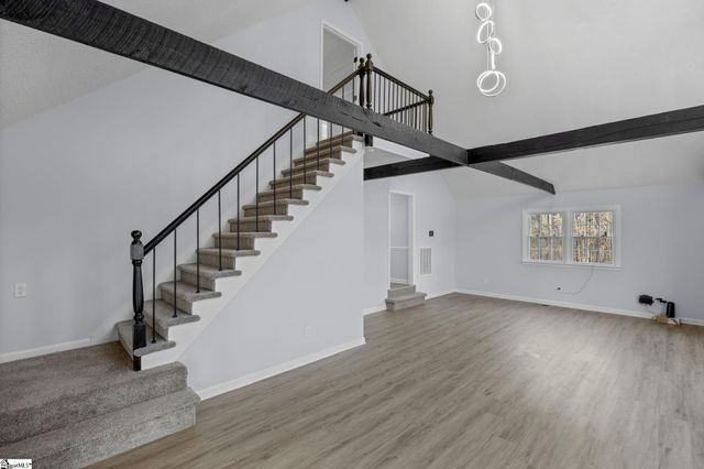 242 Hawk Lane, Fountain Inn, SC 29644