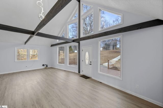 242 Hawk Lane, Fountain Inn, SC 29644