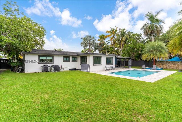 18731 SW 87th Ave, Cutler Bay, FL 33157