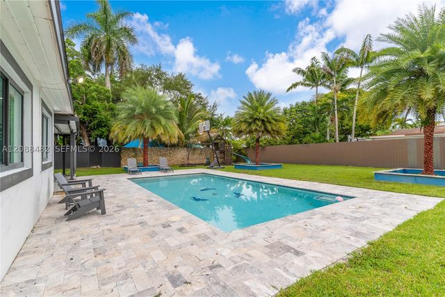 18731 SW 87th Ave, Cutler Bay, FL 33157