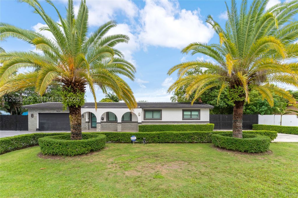 18731 SW 87th Ave, Cutler Bay, FL 33157