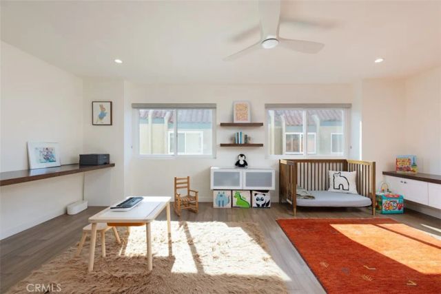 1030 Palo Verde Avenue, Long Beach, CA 90815