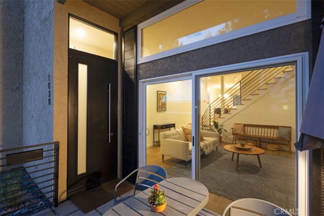 1030 Palo Verde Avenue, Long Beach, CA 90815