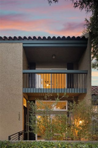 1030 Palo Verde Avenue, Long Beach, CA 90815