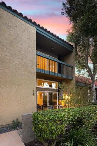 1030 Palo Verde Avenue, Long Beach, CA 90815