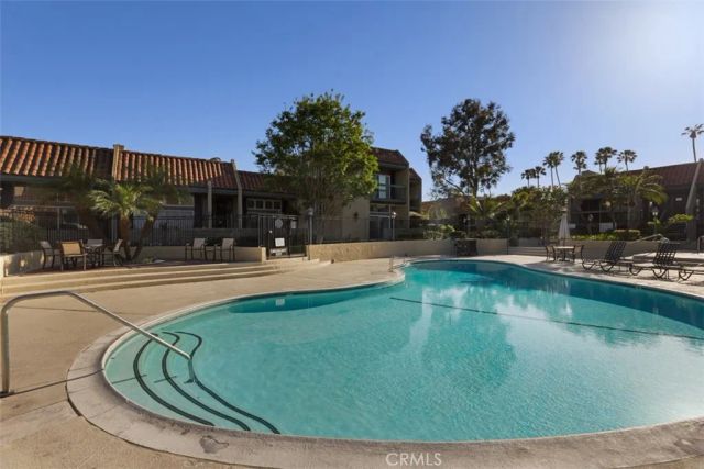 1030 Palo Verde Avenue, Long Beach, CA 90815