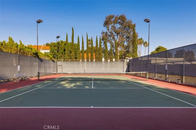 1030 Palo Verde Avenue, Long Beach, CA 90815