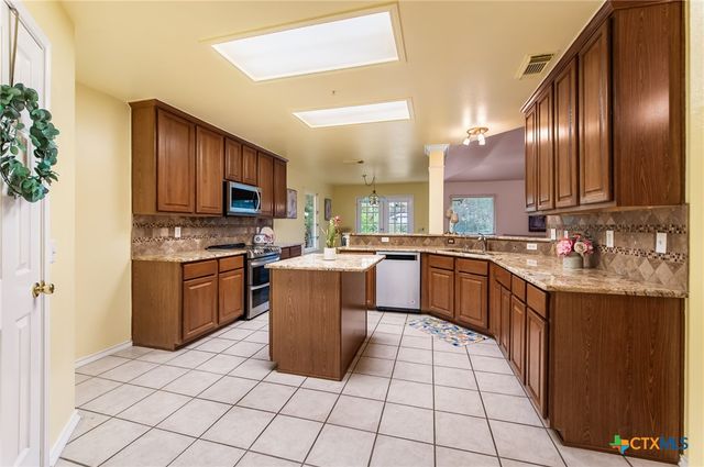 8614 Cool Meadow, San Antonio, TX 78250