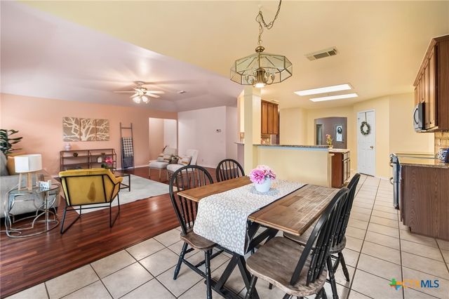 8614 Cool Meadow, San Antonio, TX 78250