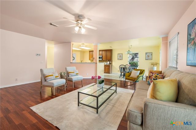 8614 Cool Meadow, San Antonio, TX 78250