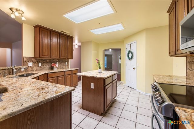 8614 Cool Meadow, San Antonio, TX 78250