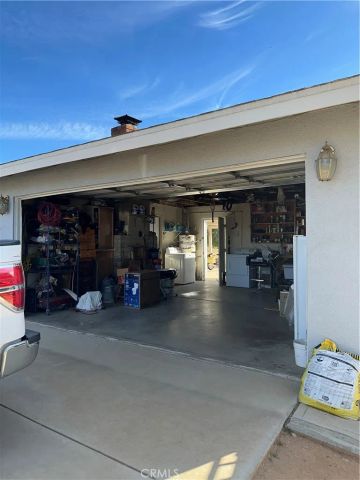 21413 Ottawa Road, Apple Valley, CA 92308