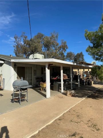 21413 Ottawa Road, Apple Valley, CA 92308