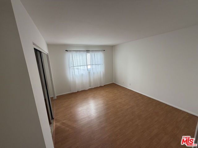 326 S Manhattan Place 205, Los Angeles, CA 90020