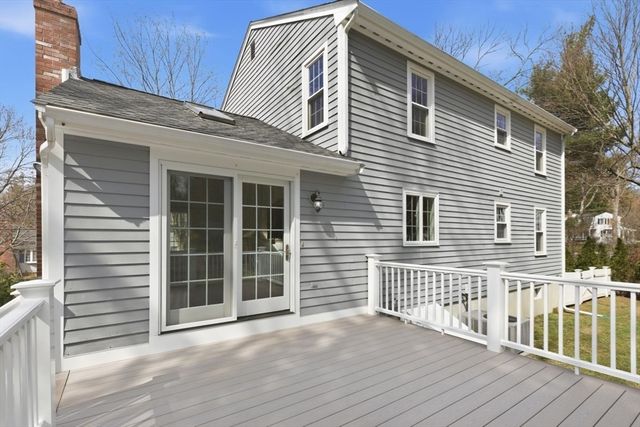 86 Alton Street, Walpole, MA 02081