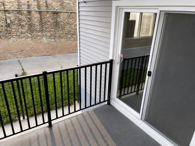 1807 N Lawndale Avenue 2, Chicago, IL 60647