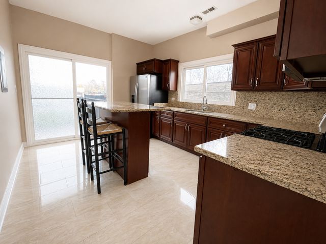 1807 N Lawndale Avenue 2, Chicago, IL 60647