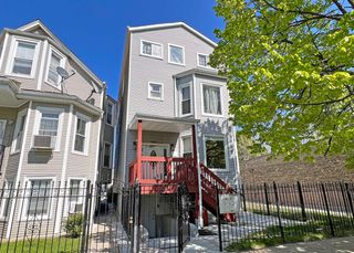 1807 N Lawndale Avenue 2, Chicago, IL 60647