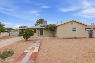 5525 E 24th Street, Tucson, AZ 85711