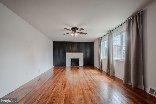 409 S LYNN DR, Wilmington, DE 19809