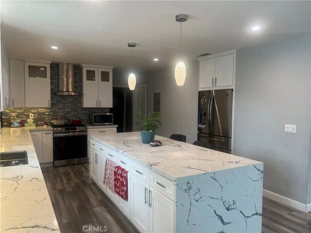 11024 Peoria Street, Sun Valley, CA 91352