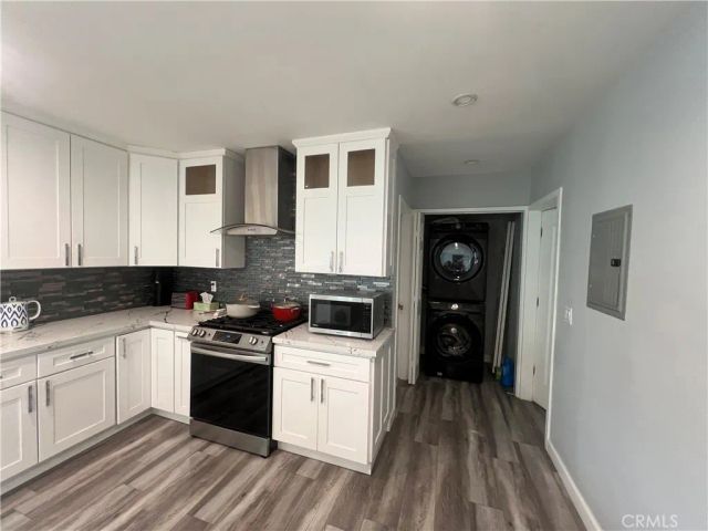 11024 Peoria Street, Sun Valley, CA 91352