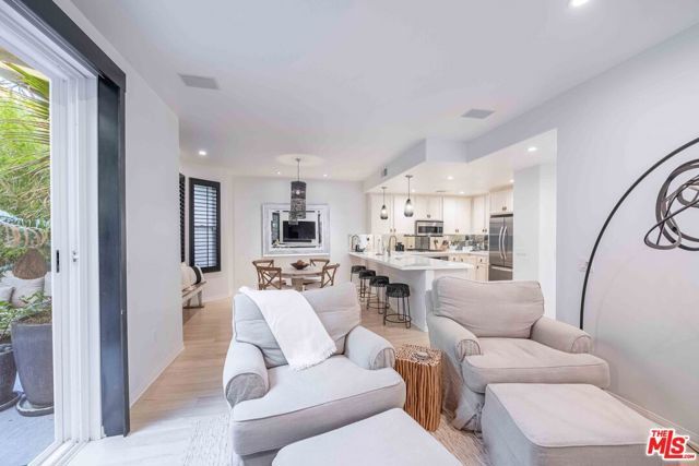 6465 Zuma View Place 161, Malibu, CA 90265