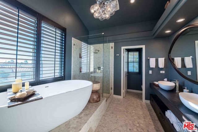 6465 Zuma View Place 161, Malibu, CA 90265