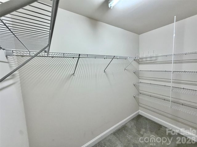 1008 Irvine Court, Matthews, NC 28104