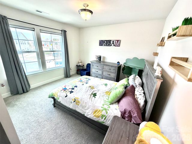 1008 Irvine Court, Matthews, NC 28104