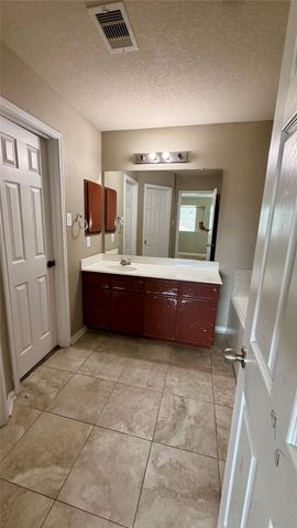 1315 Newsome Glenn Drive, Houston, TX 77090