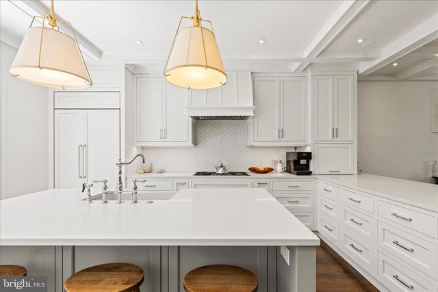 3718 INGOMAR ST NW, Washington, DC 20015