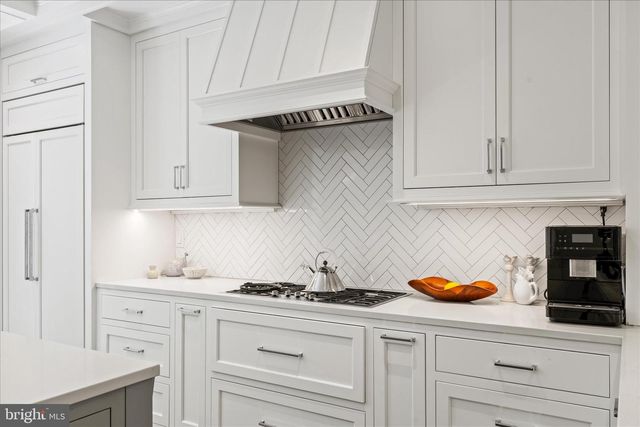 3718 INGOMAR ST NW, Washington, DC 20015