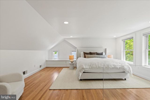 3718 INGOMAR ST NW, Washington, DC 20015