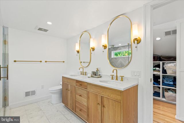 3718 INGOMAR ST NW, Washington, DC 20015