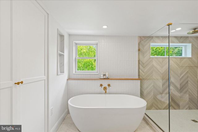 3718 INGOMAR ST NW, Washington, DC 20015