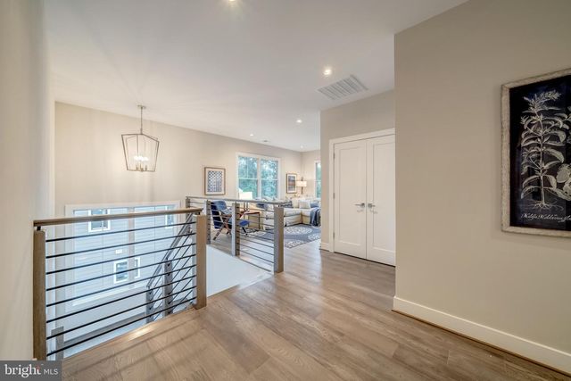 318 RUNNER STONE CT NW, Leesburg, VA 20176