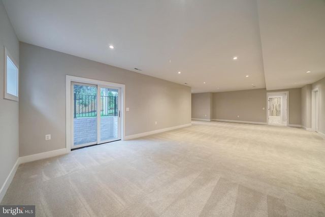 318 RUNNER STONE CT NW, Leesburg, VA 20176