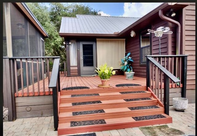 124 Neal Rd, Hawthorne, FL 32640