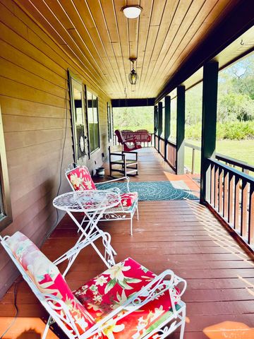 124 Neal Rd, Hawthorne, FL 32640