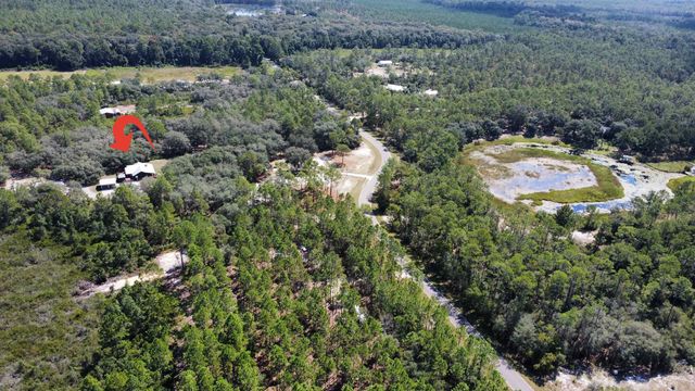 124 Neal Rd, Hawthorne, FL 32640