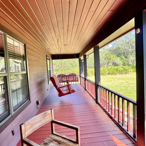 124 Neal Rd, Hawthorne, FL 32640