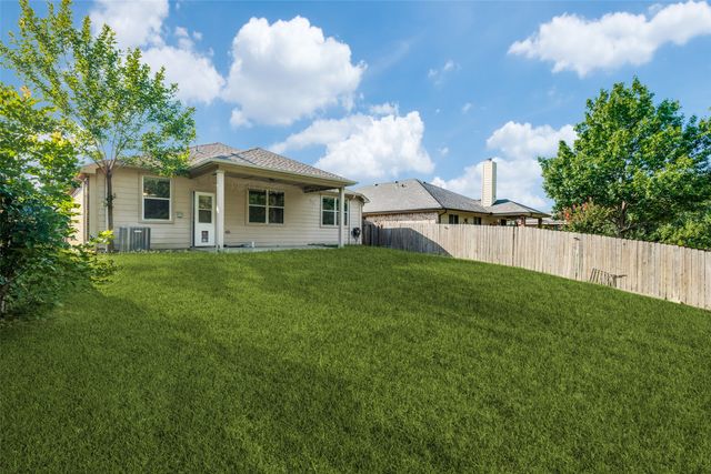 1800 Black Willow Trail, Anna, TX 75409