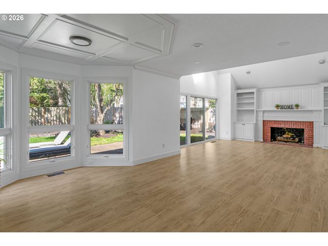 14335 EDENBERRY Dr, Lake Oswego, OR 97035