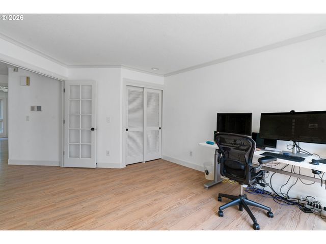 14335 EDENBERRY Dr, Lake Oswego, OR 97035