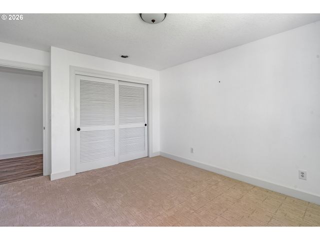 14335 EDENBERRY Dr, Lake Oswego, OR 97035