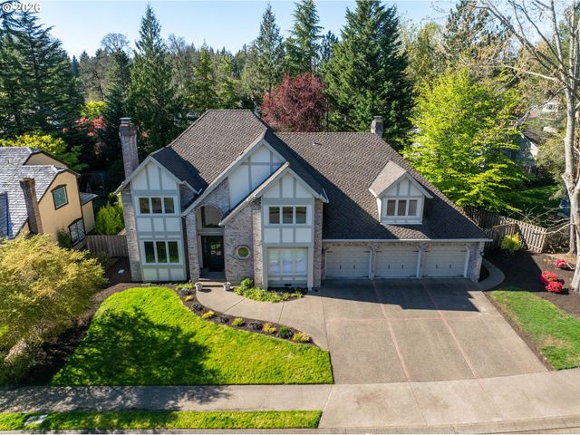 14335 EDENBERRY Dr, Lake Oswego, OR 97035