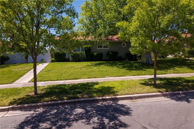 532 Cherry Street, Boulder City, NV 89005